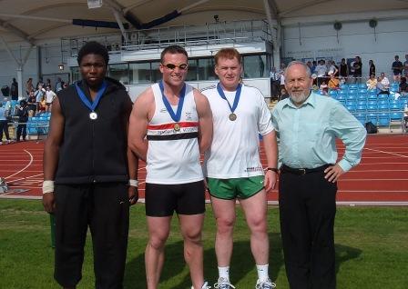 Dave Readle with his championship medal