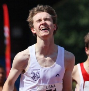 Joe Milton takes the English Schools 300m title