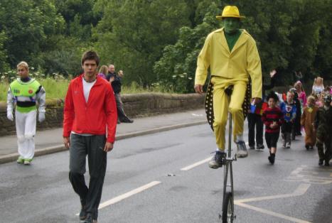 Mike Bride (green face yellow suit) and Wayne Ashall 2008