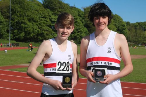 Mark Roberts & Jake Dickinson - U15 800m Gold & bronze medal winners